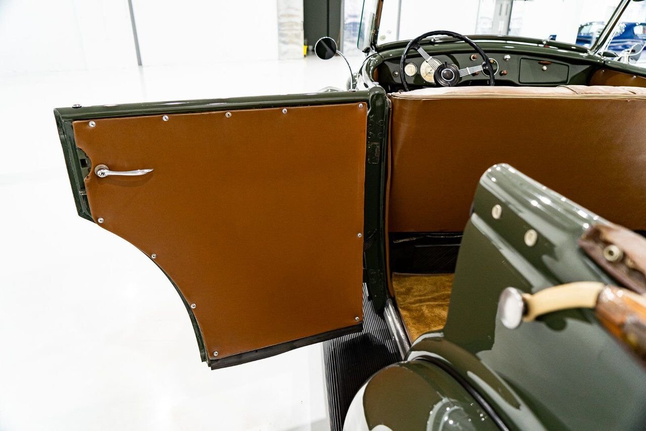 1936 Ford Model 48 Phaeton PRIX EN USD | Beautifully presented in original condition Green Montreal - photo #69