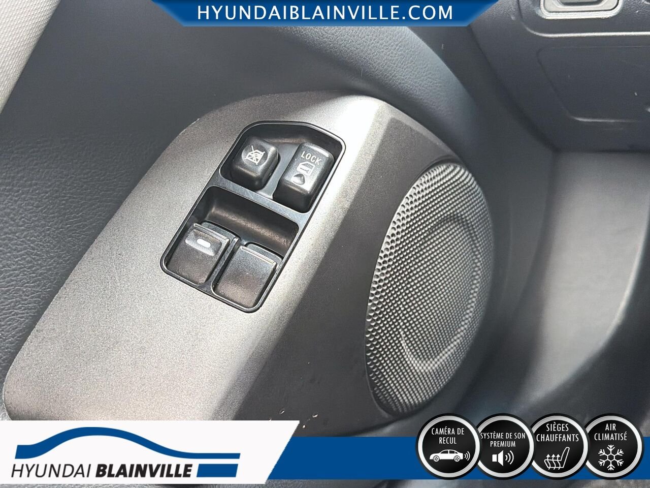 2011 Mitsubishi Eclipse White Blainville - photo #9