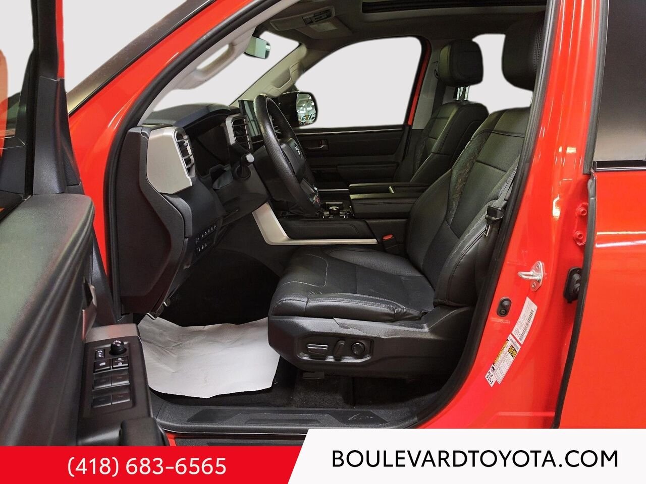 Toyota Tundra 99288A-64 | LIMITED HYBRIDE CREWMAX 4x4 2024 Orange solaire Québec - photo #10