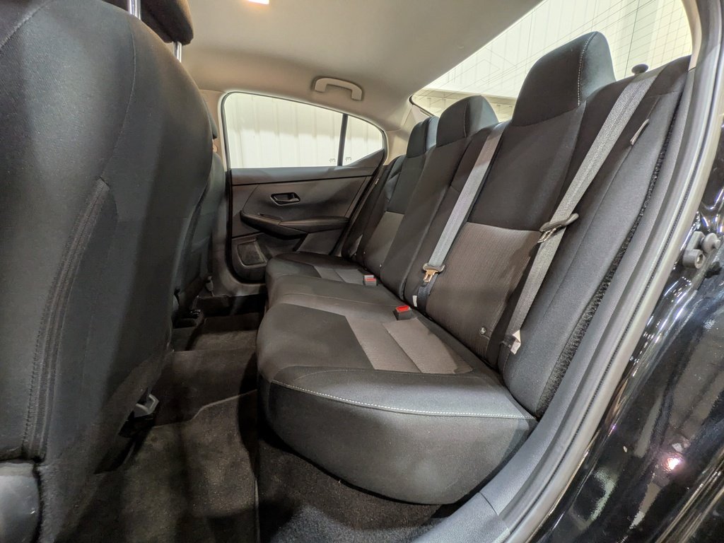 Nissan Sentra SV CVT 2024 Noir Val-David - photo #10
