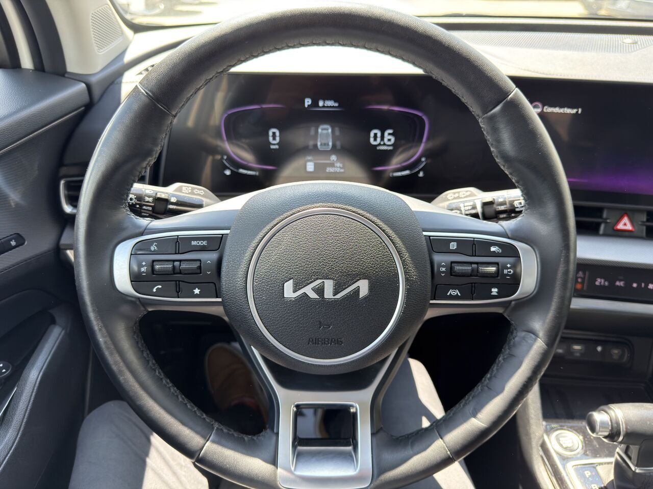 Kia Sportage 2023 Blanc Thetford Mines - photo #20