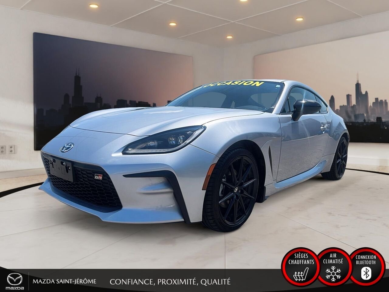 2025 Toyota GR86 Premium | AUTOMATIQUE | CLEAN CARFAX | Grey Saint-Jérôme - photo #0