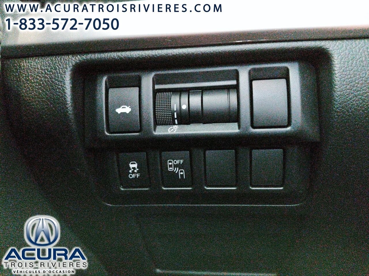 Subaru LEGACY SYMMETRICAL AWD 2017 Blanc Trois-Rivières - photo #16