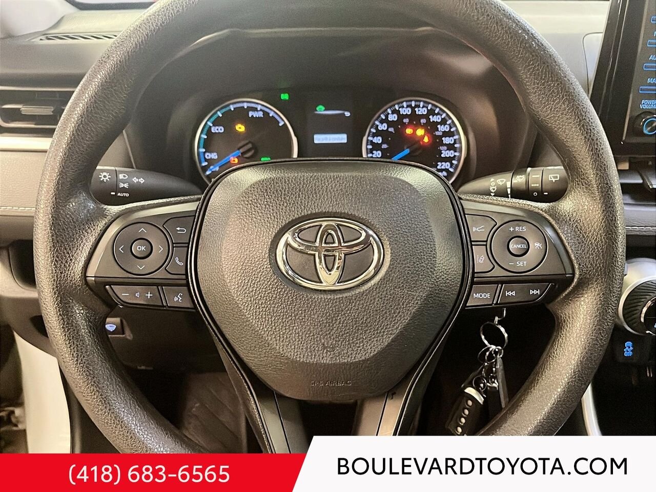 Toyota RAV4 99866A-148 | LE, HYBRIDE, AWD 2022 Blanc Québec - photo #9