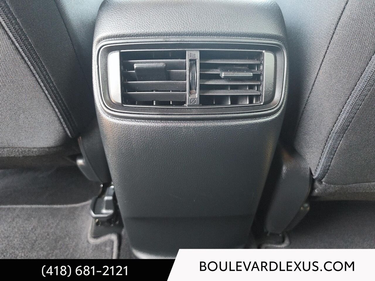 2020 Honda CR-V Grey Quebec - photo #16