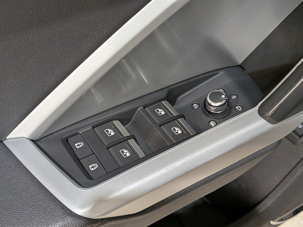 Audi Q3 2.0 TFSI quattro Technik Tiptronic 2019 Gris Val-David - photo #37