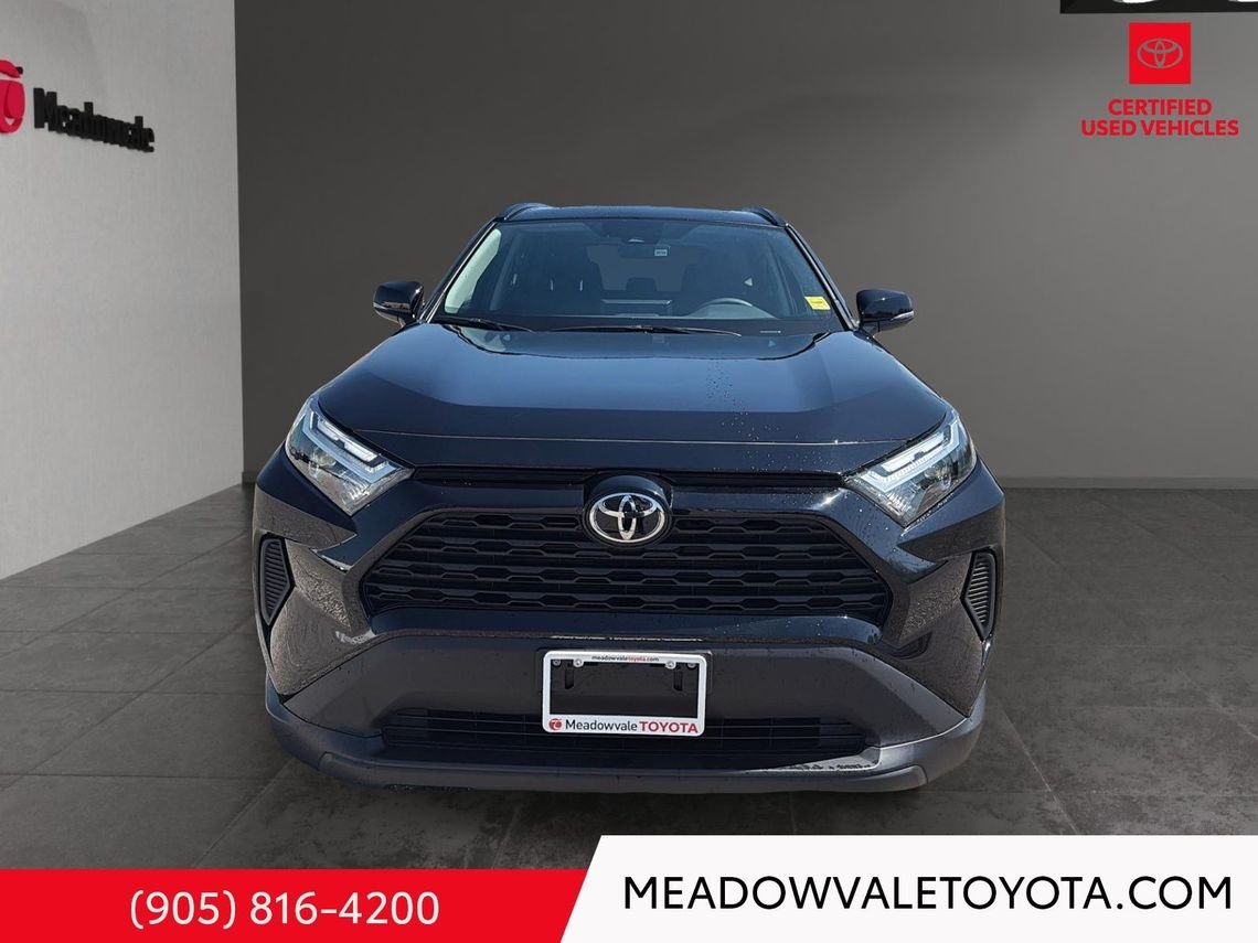 2025 Toyota RAV4 Sunroof, Power Drivers Seat, Heated Front Seats and Steering Wheel, Power Trunk, 17" Alloy's Midnight Black Metallic Mississauga - photo #1