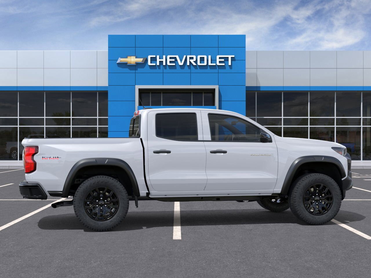 Chevrolet Colorado Trail Boss cabine multiplace 4RM 2026 Blanc sommet Ottawa & Gatineau - photo #4