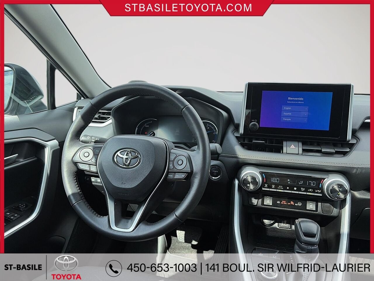 Toyota RAV4 Hybride 2025 Ciel argent métallisé Saint-Basile-le-Grand - photo #13