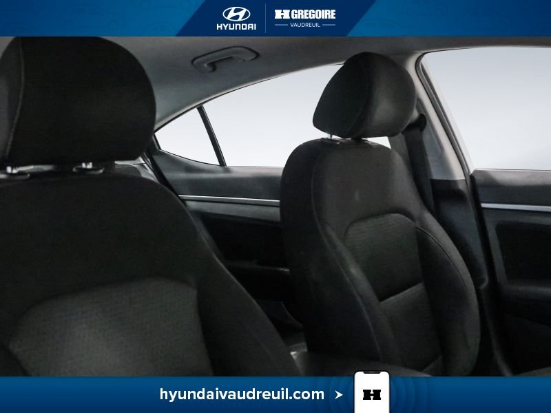 Hyundai Elantra 2017 Blanc Saint-Eustache - photo #29