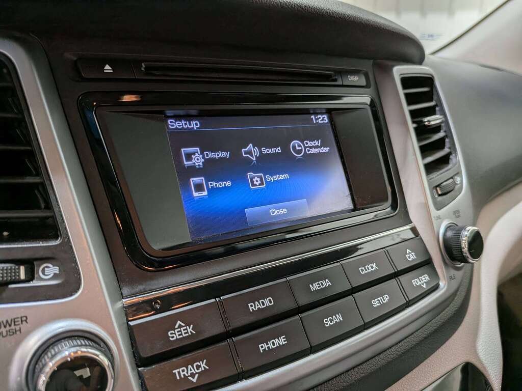 Hyundai Tucson AWD 4dr 2.0L 2017 Blanc Val-David - photo #24