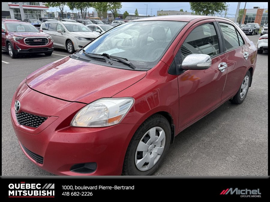 Toyota Yaris Base, Climatisation 2012 Rouge