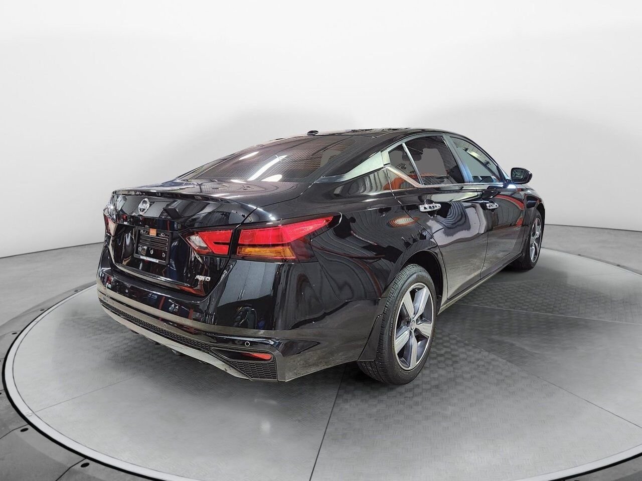 2021 Nissan Altima VIN 1N4BL4BW4MN335429 Black Chicoutimi - photo #4