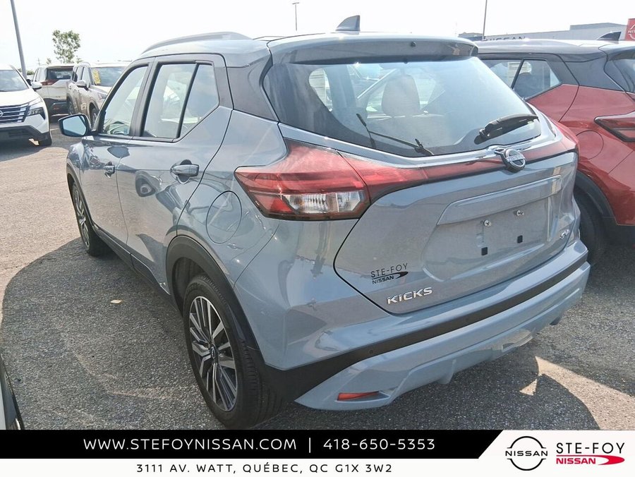 2025 Nissan KICKS PLAY SV TA 2025 Grey