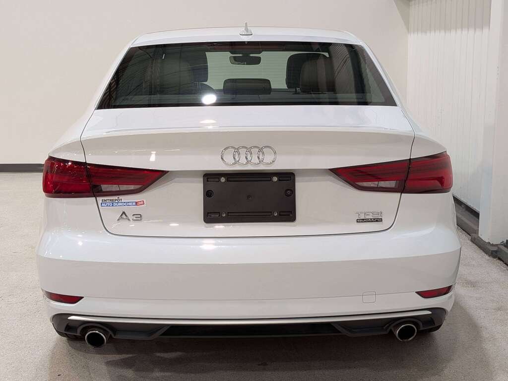 Audi A3 Sedan 2.0 TFSI quattro Komfort 2018 Blanc Val-David - photo #6