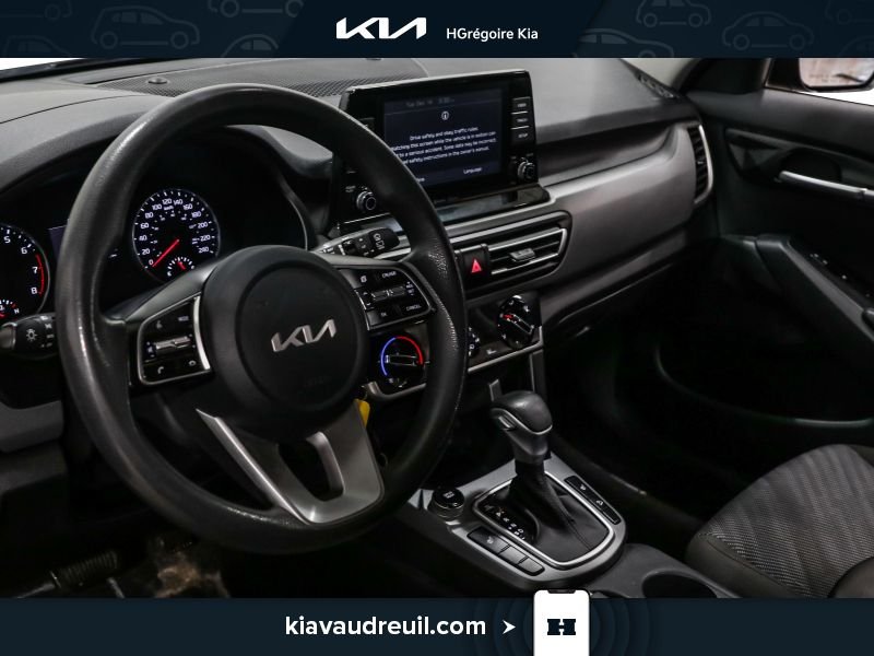 2022 Kia Seltos Blue Laval - photo #8