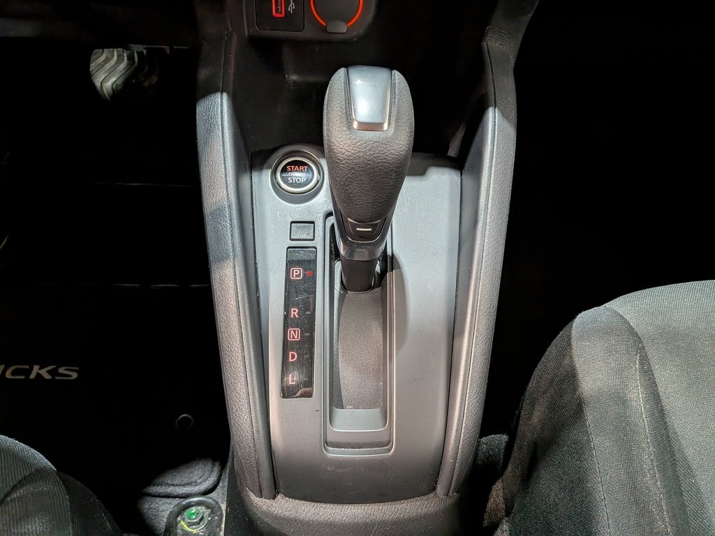 Nissan Kicks S FWD 2024 Bleu Val-David - photo #24