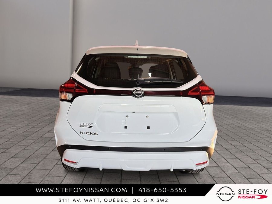 2024 Nissan Kicks S 2024 White