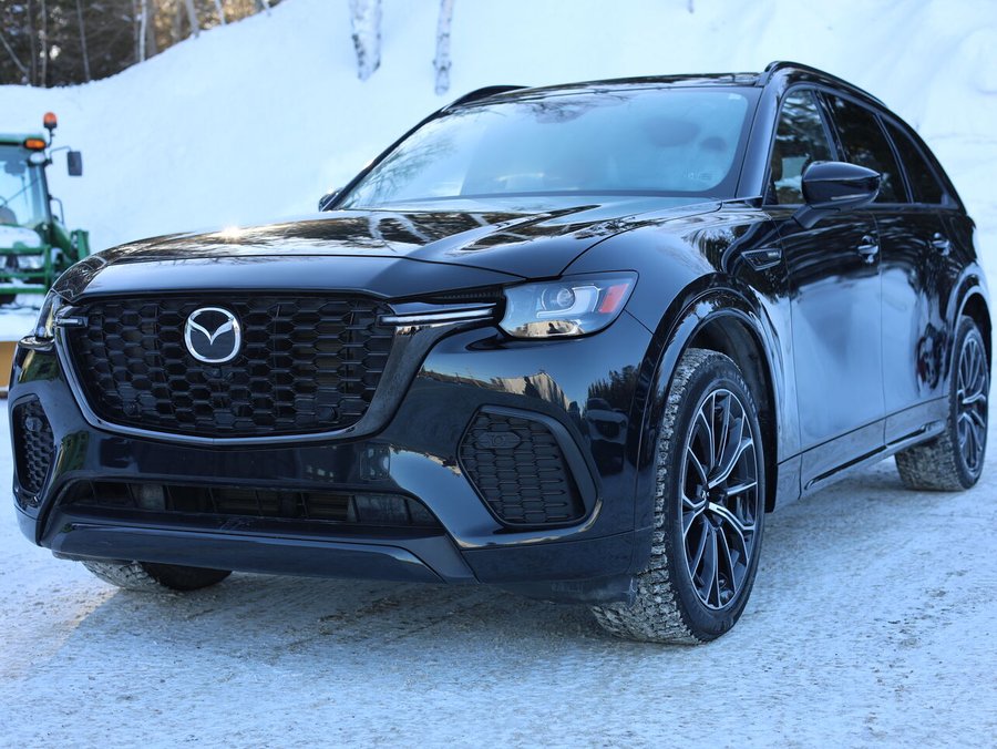 Mazda CX-70 hybride léger Signature, 5 passagers, Mode hybride, awd, Toit ouvrant pano, Écran 360 pano, cuir 2025 Noir de jais mica