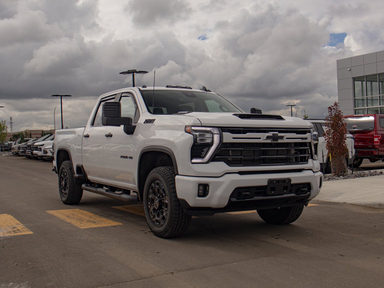 2024 Chevrolet Silverado 2500HD 4WD Crew Cab 159 LT White Sherwood Park - photo #12