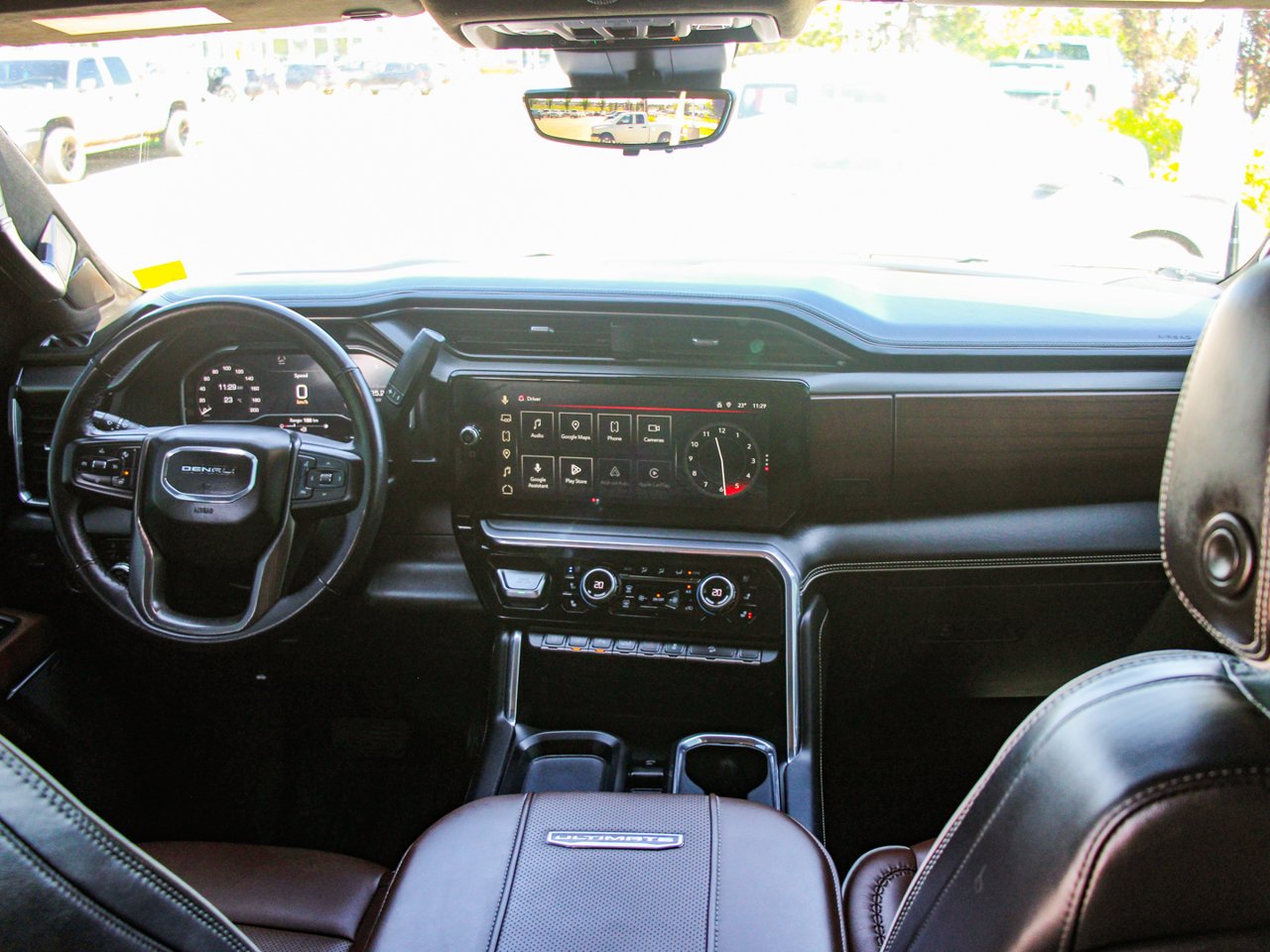 2024 GMC Sierra 3500HD 4WD Crew Cab 159 Denali Ultimate White Sherwood Park - photo #33