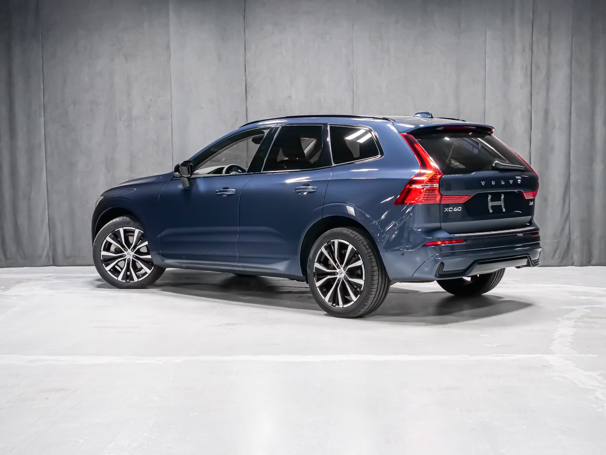 2023 Volvo XC60 B6 PLUS DARK CLIMATE Blue Montreal - photo #4