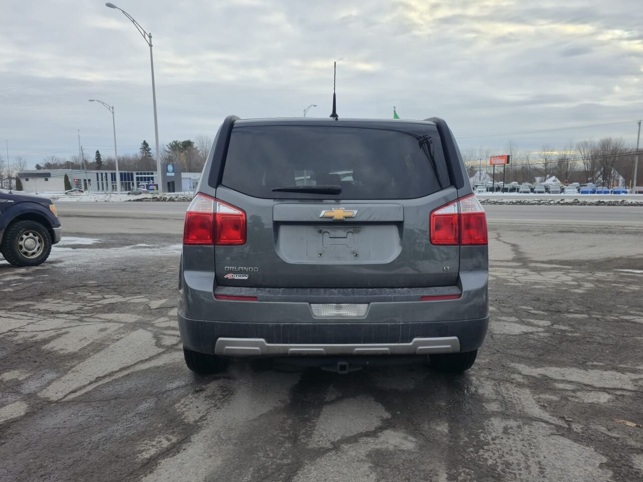 Chevrolet Orlando 2012 Gris Longueuil, - photo #2