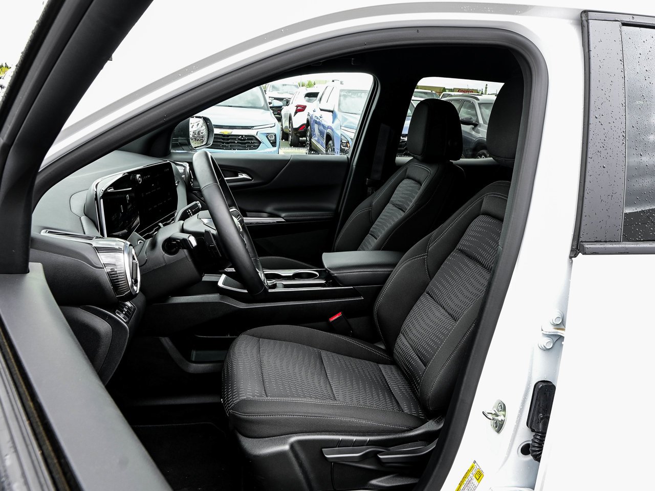 2026 Chevrolet Equinox AWD 4dr LT w/2LT White Sherwood Park - photo #15