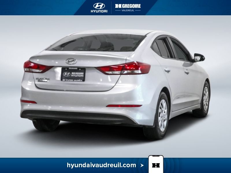 Hyundai Elantra 2017 Argent Laval - photo #10