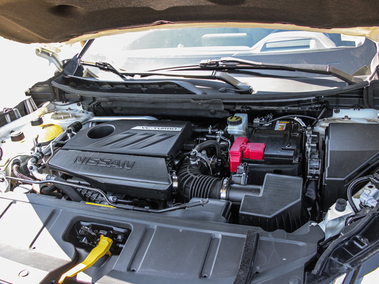 2023 Nissan Rogue AWD Platinum White Sherwood Park - photo #13
