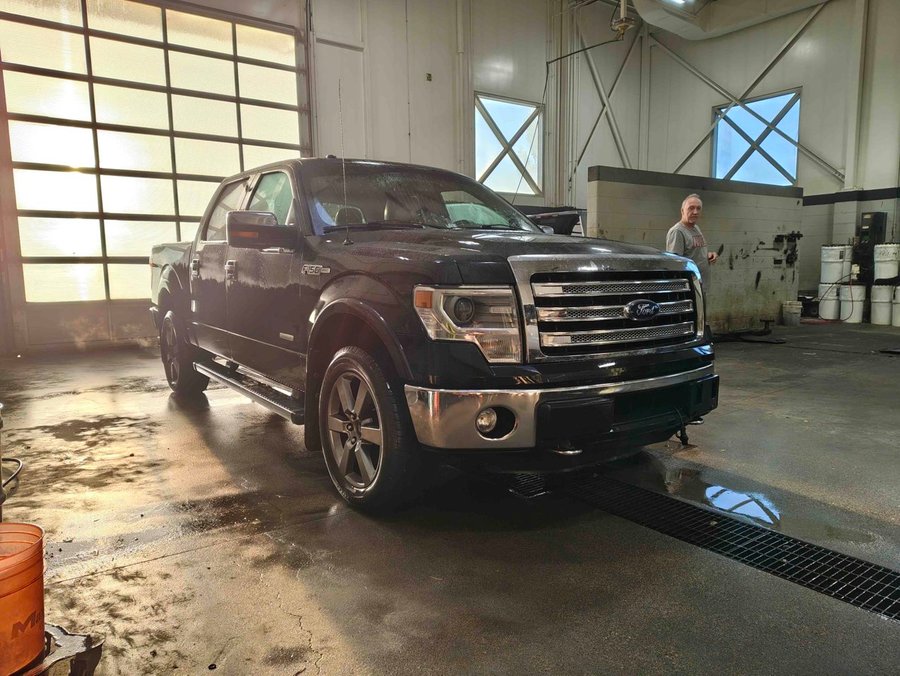 2014 Ford F-150 2014 Black