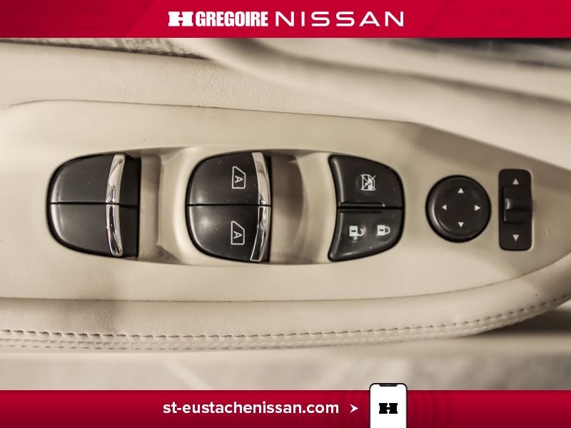 Nissan Murano 2019 Blanc Laval - photo #26