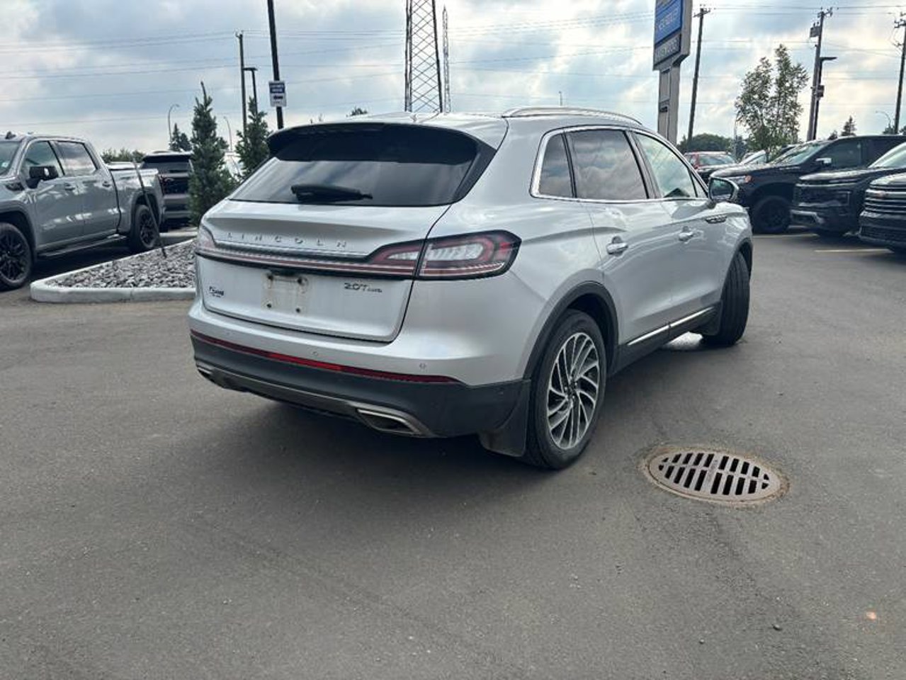 2019 Lincoln Nautilus Reserve AWD Grey Sherwood Park - photo #3