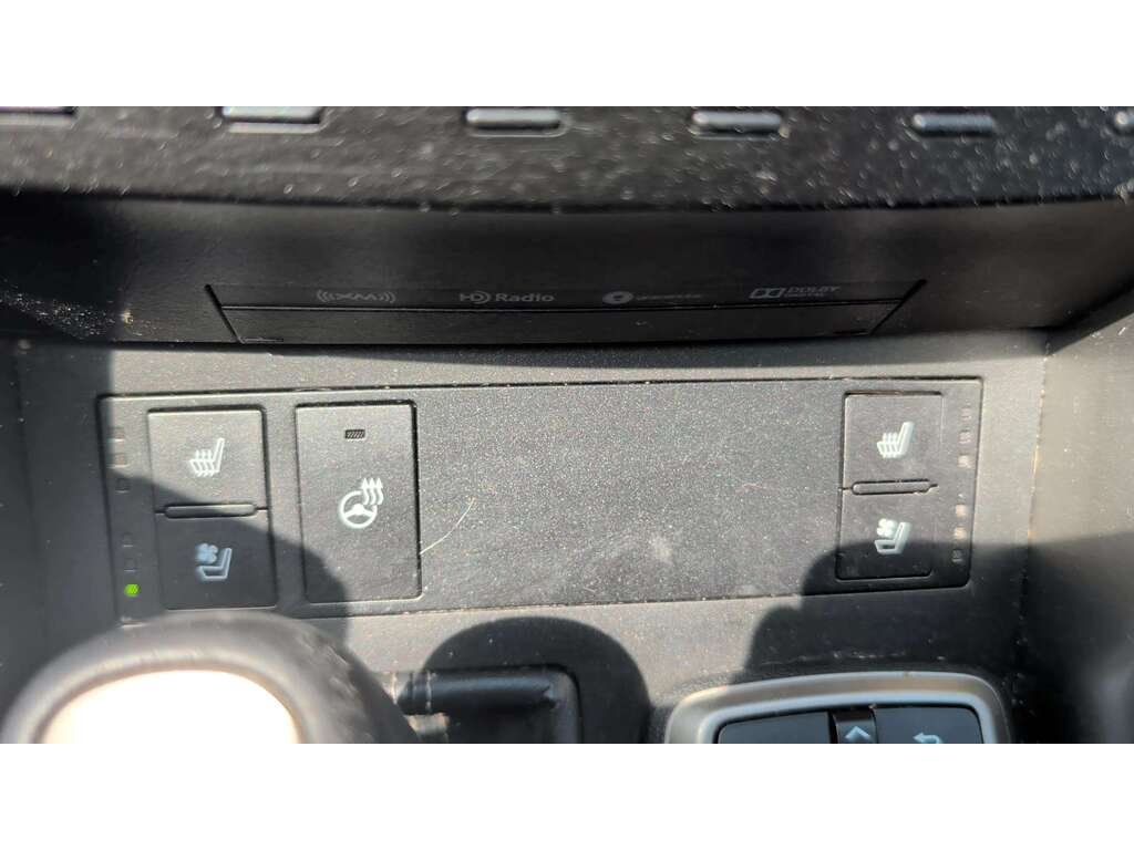 2018 Lexus IS Red Gatineau - photo #24