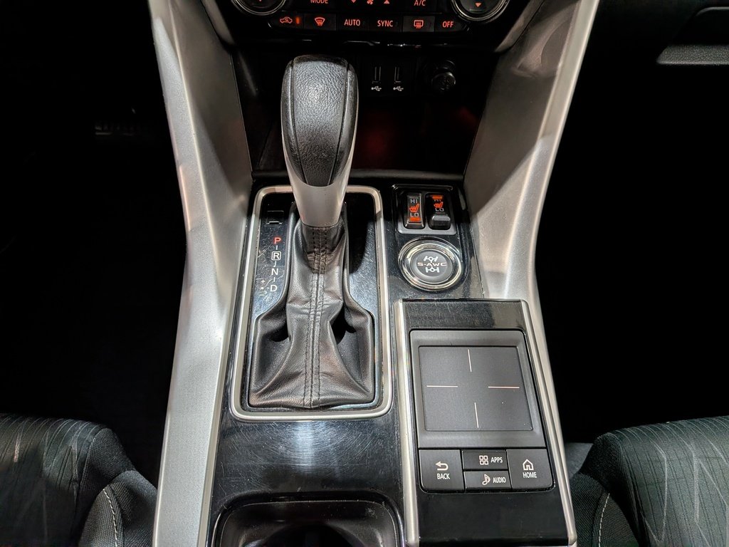 Mitsubishi Eclipse Cross Limited Edition S-AWC 2020 Argent Val-David - photo #26