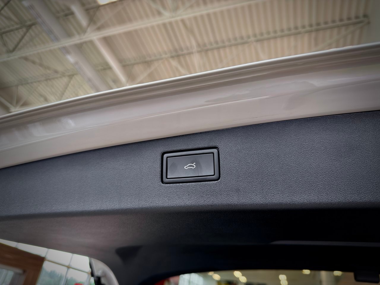 Volkswagen Tiguan 2026 Gris Notre-Dame-des-Prairies - photo #14