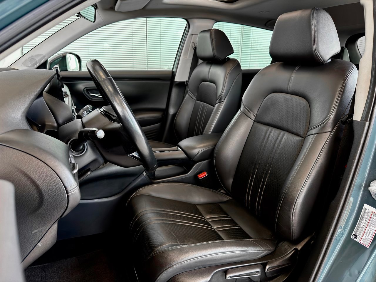 2023 Honda HR-V Green Notre-Dame-des-Prairies - photo #16