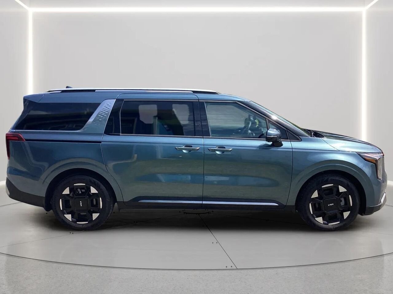 Kia Carnival hybride 2026 Bleu Gatineau - photo #5