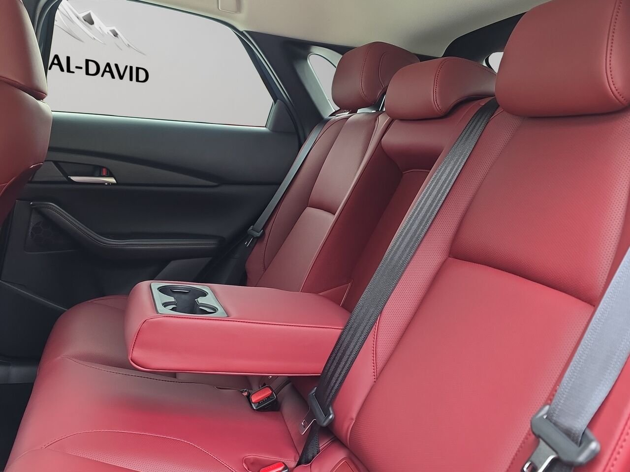 Mazda CX-30 GT, awd, toit ouvrant, Écran 360 degré, Navigation, chargeur sans fil pour cellulaire 2026 Gris aéro métallisé Val-David - photo #6