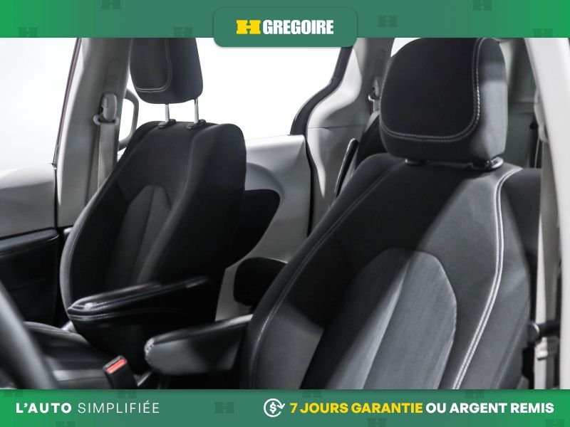 2023 Chrysler Grand Caravan Red Laval - photo #13