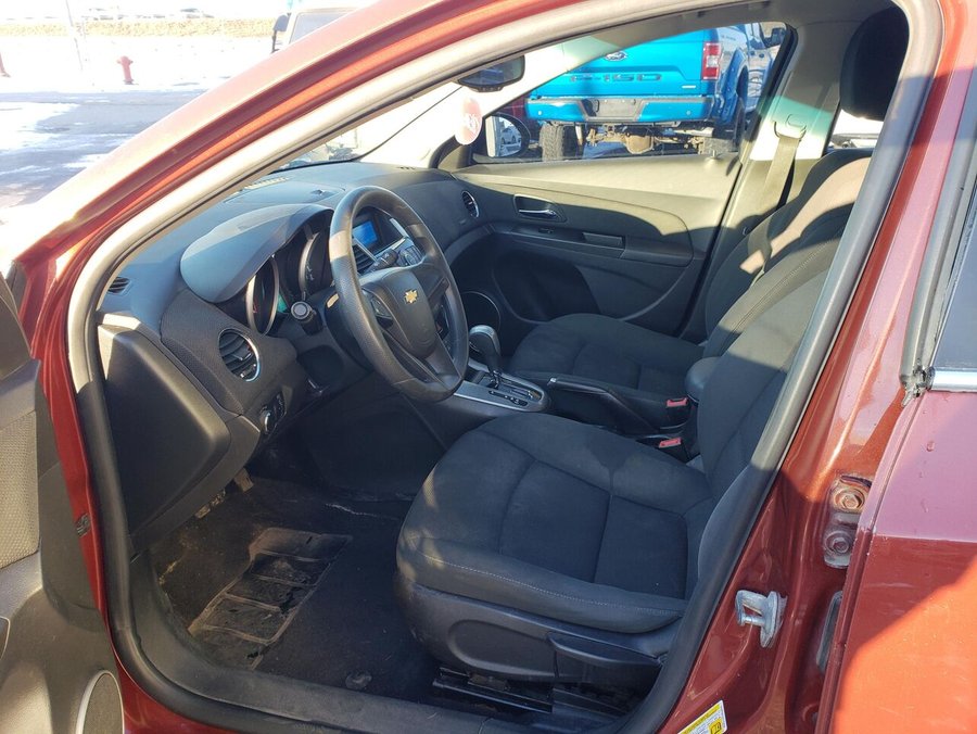 Chevrolet Cruze 2012 2012 Orange