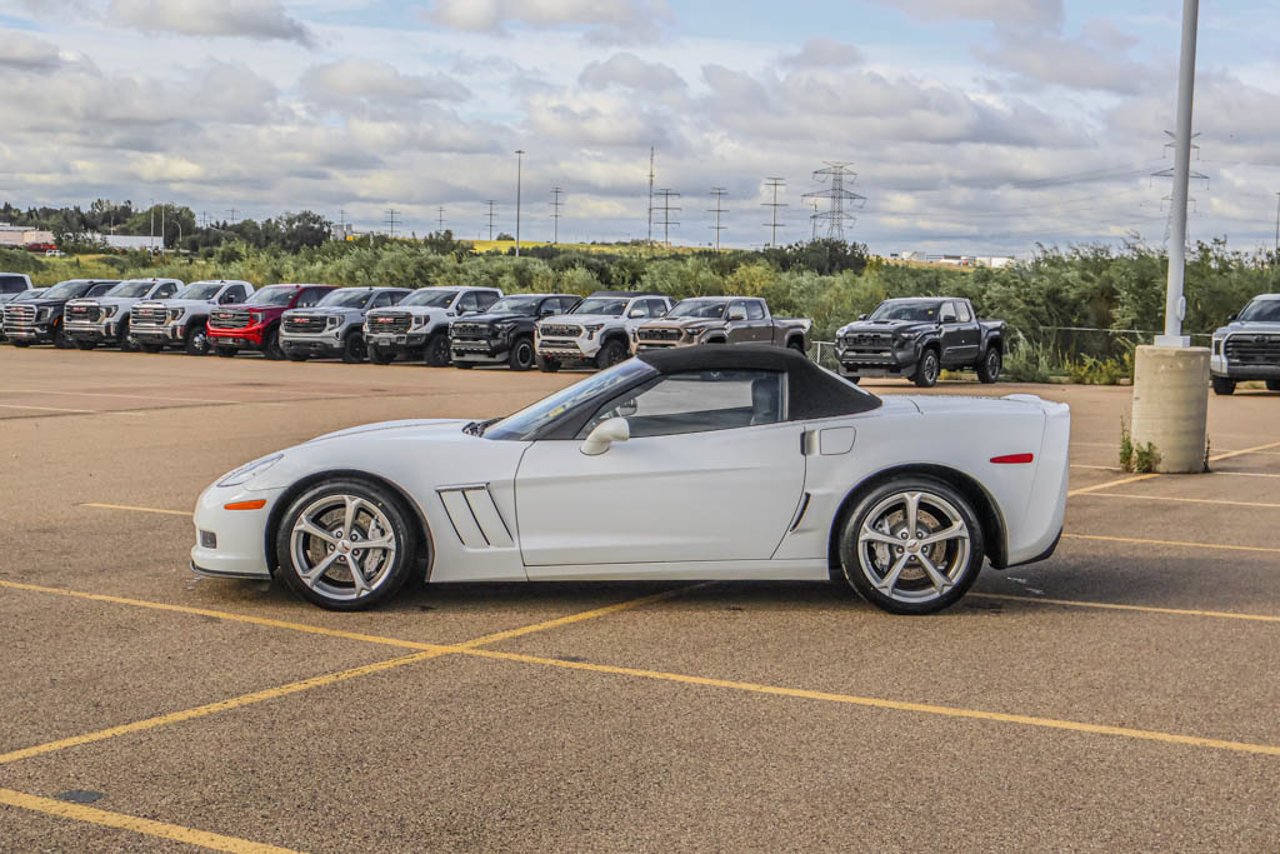 2013 Chevrolet Corvette 2dr Conv Grand Sport 3LT White Sherwood Park - photo #4