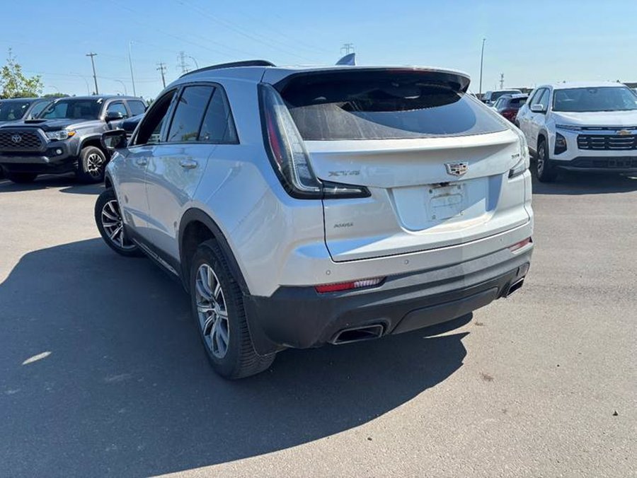 2021 Cadillac XT4 2021 Grey
