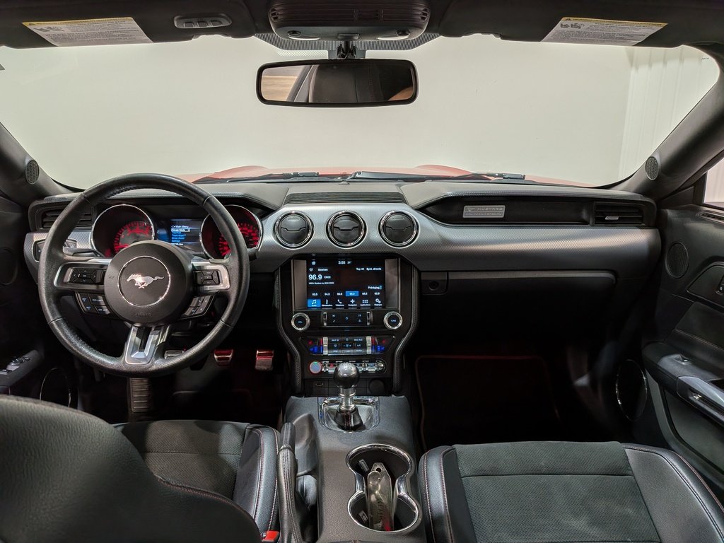 Ford Mustang 2016 Rouge Val-David - photo #11