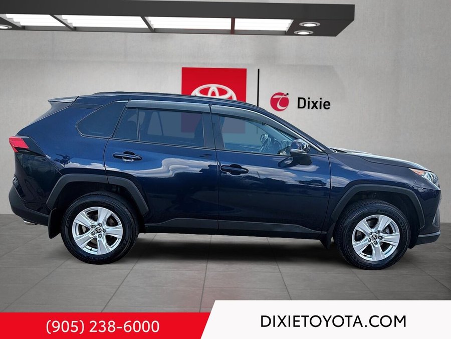 2021 Toyota RAV4 2021 Blue