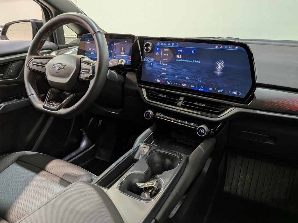 Chevrolet Equinox EV 2026 Noir Val-David - photo #19