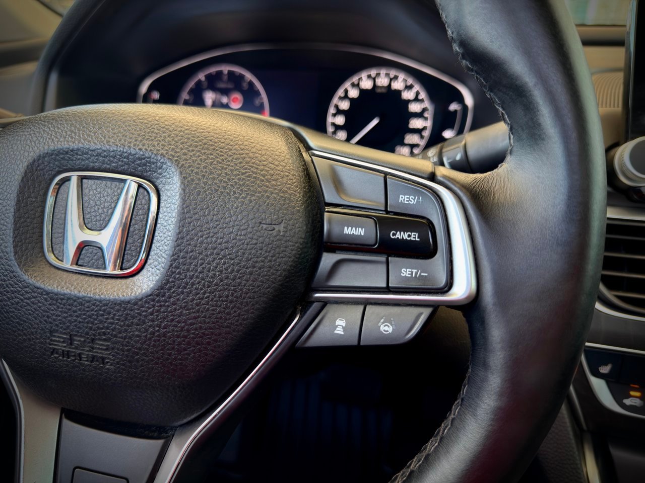 Honda Accord Sedan 2018 Bleu Notre-Dame-des-Prairies - photo #26