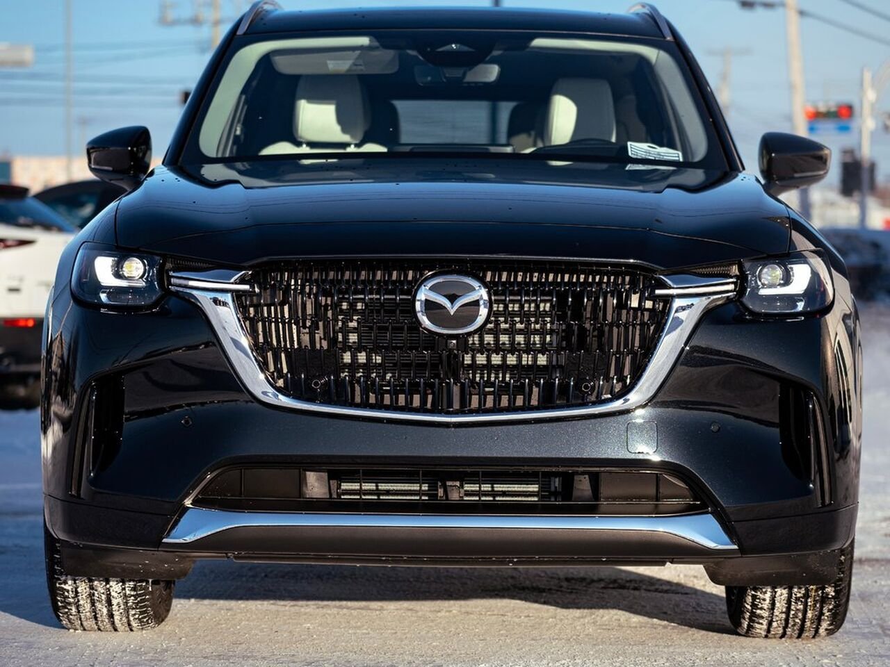 MAZDA CX-90 hybride rechargeable 2606 | Signature TI 2026 Noir de jais mica Val-d'Or - photo #1