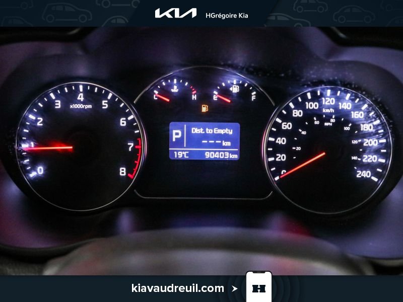 Kia Rondo KY8046 | LX 2014 Blanc Laval - photo #16
