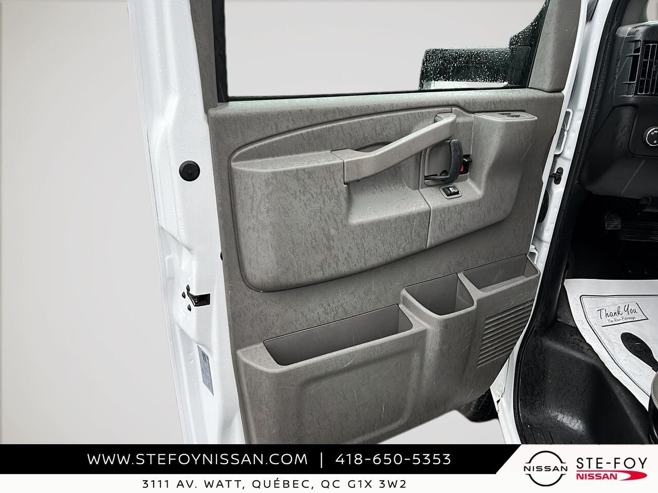 2025 Chevrolet Fourgonnette commerciale tronquée Express White Ste-Foy - photo #10